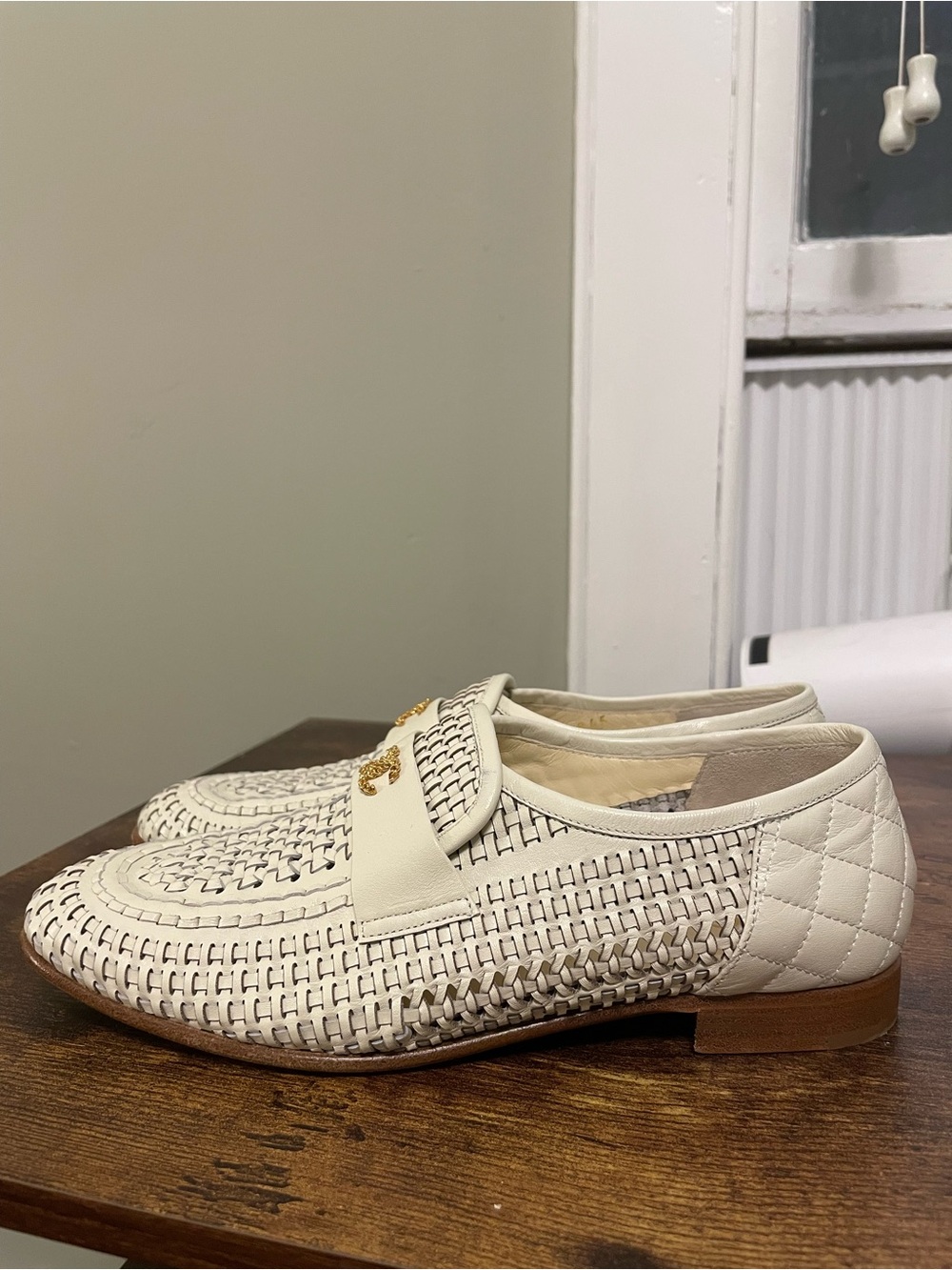 CHANEL Cream Woven Leather Women’s Loafers with Gold Logo - Picture 5 of 8